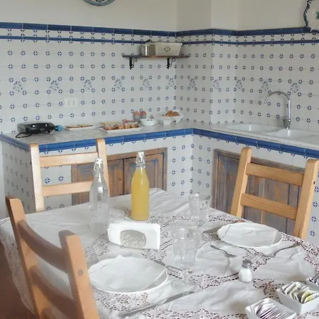 Bed & Breakfast Via Dei Templi 3*