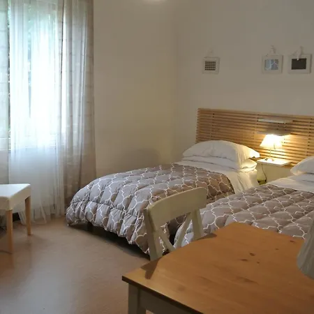 Via Dei Templi Bed & Breakfast 4*