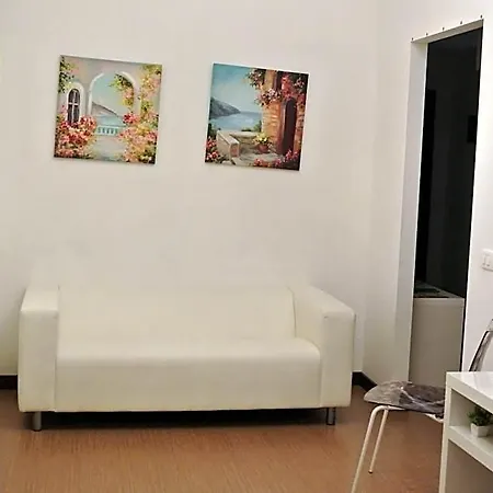 Via Dei Templi 4*